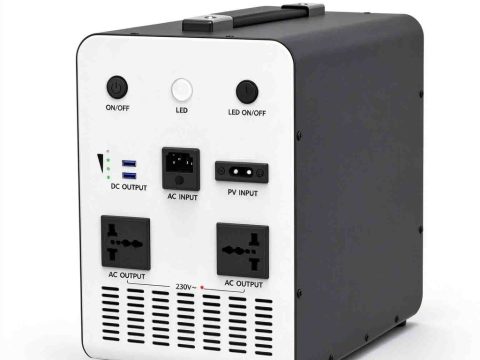 VastSea VSG1000 1000W LiFePO4 portable power station with built-in inverter and solar charging